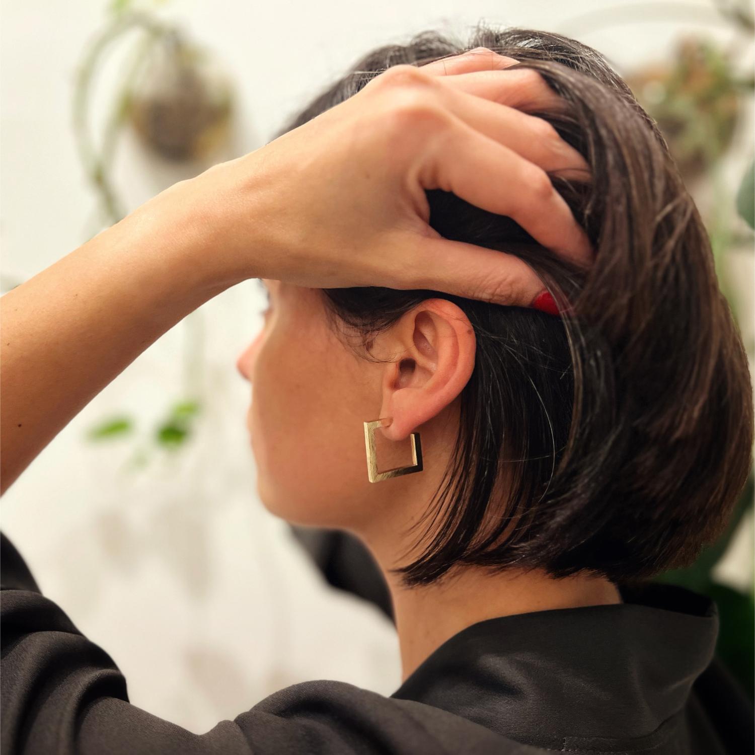 designsquareover-donna